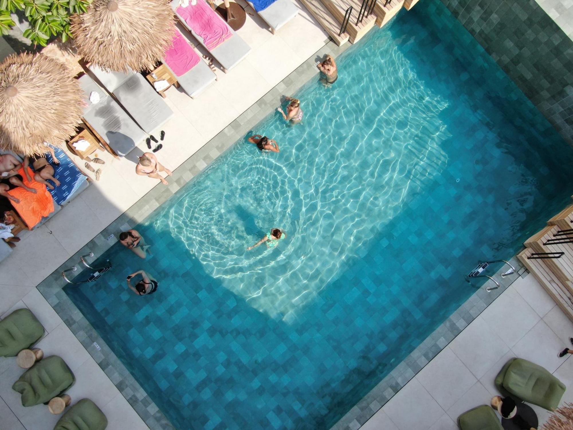 Aparthotel Casita Blanca - Adults Only Sant Antoni de Portmany Екстериор снимка