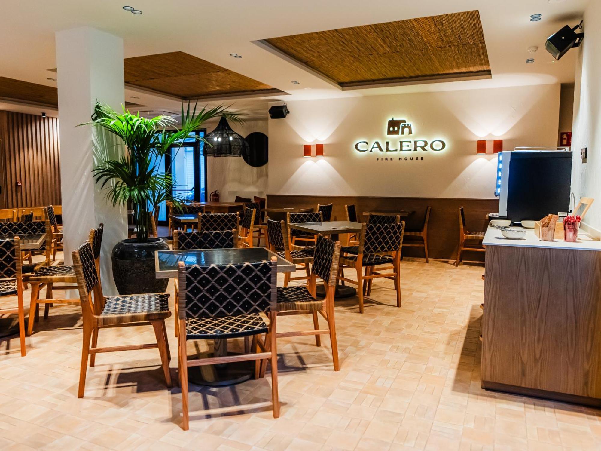 Aparthotel Casita Blanca - Adults Only Sant Antoni de Portmany Екстериор снимка